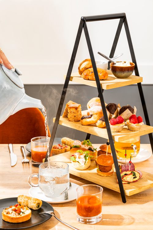 High Tea-etag&egrave;re bij De Broeierd